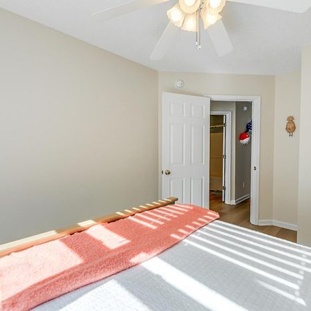 Well-Equipped Emerald Isle Townhome Pets Welcome! Екстериор снимка